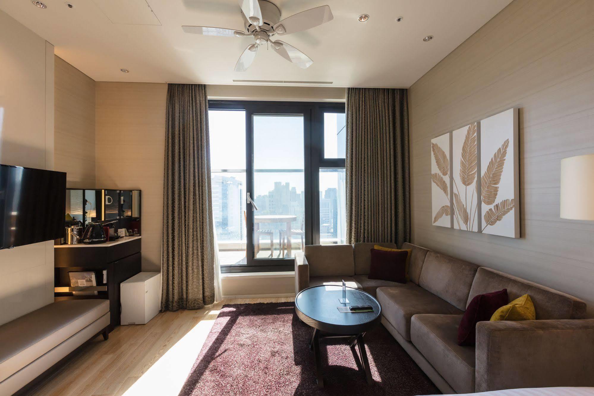 Solaria Nishitetsu Hotel Seoul Myeongdong Exterior foto